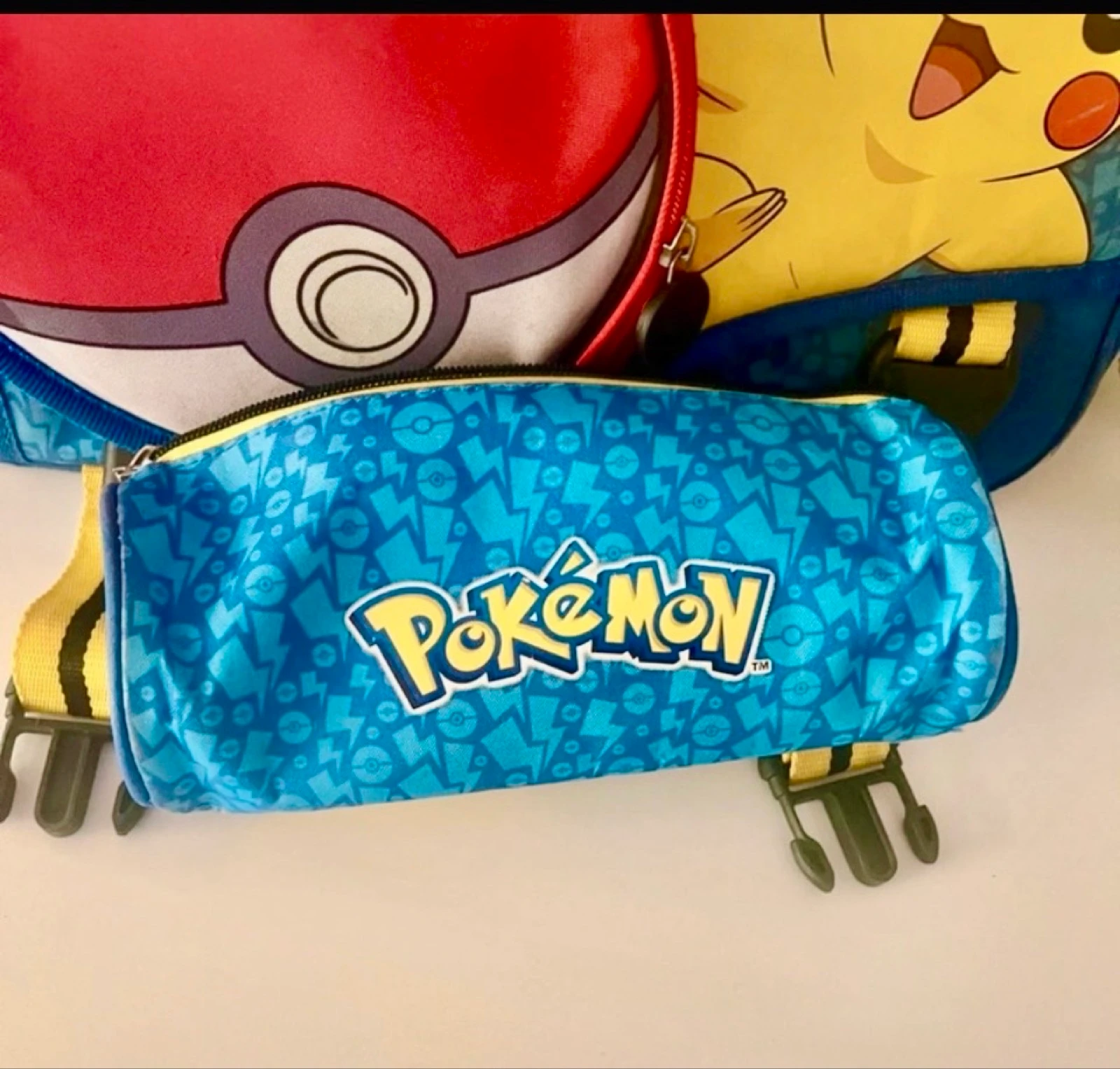 Estuche y bolígrafo Pokémon – photo 9
